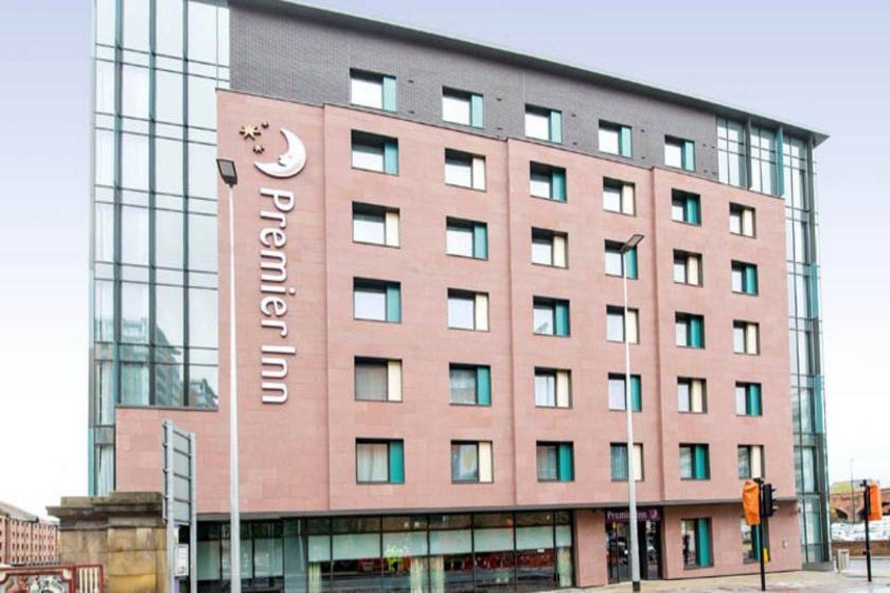 Premier Inn Manchester City Centre Екстериор снимка